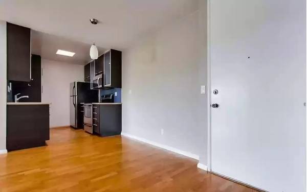 837 Cowper Street, Palo Alto, CA 94301 photo 2