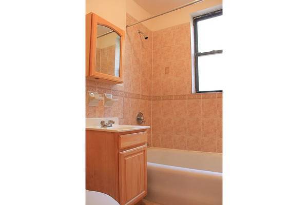2BR/1BA Apartment · Los Gatos photo 3