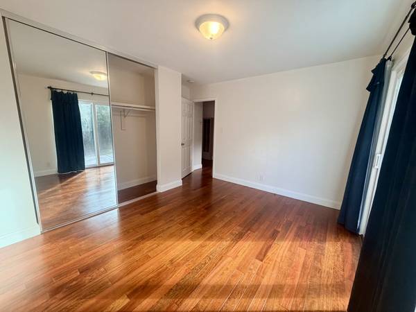 1BR/1BA Apartment · Sebastopol photo 2