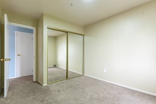 1BR/1BA Apartment · Aptos photo 3