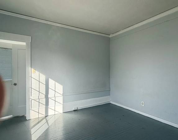 2BR/1BA Apartment on Plata Ct · Santa Rosa photo 5