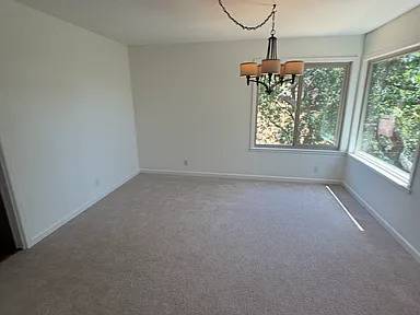 Fully Furnished 5bd/2.5ba Hillside View Home-foundation photo 3