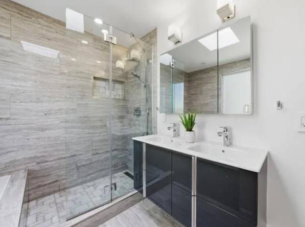 5BR/4BA Single Family House on Stonecrest Dr · San Francisco photo 3