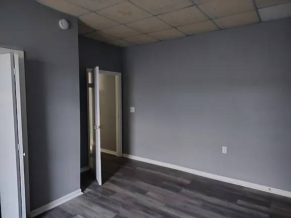 2BR/1BA Apartment · Palo Alto photo 3
