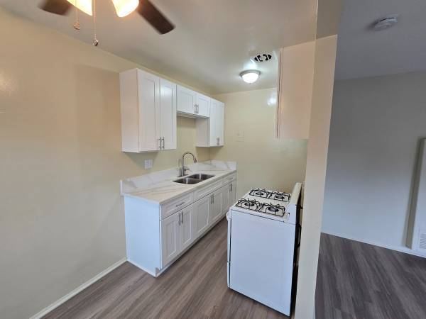 1BR/1BA Apartment · San Francisco photo 3