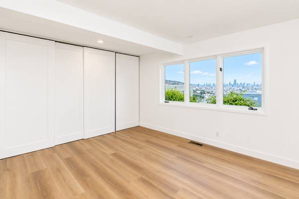 1BR/1BA Apartment · San Francisco photo 4
