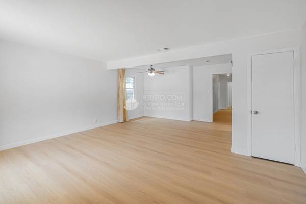 4BR/2BA Single Family House · Richmond photo 3