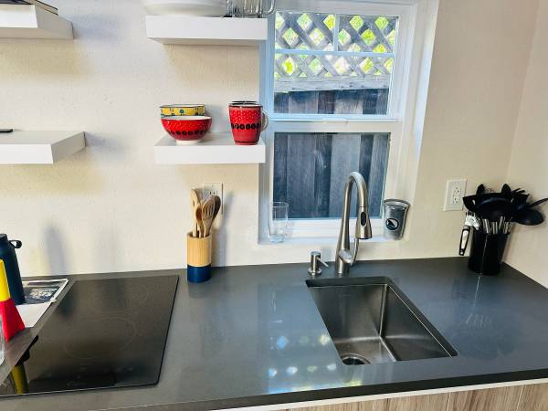 1BR/1BA In-Law · Santa Clara photo 5