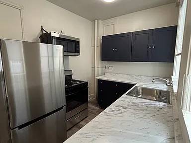 2BR/1BA Apartment · San Francisco photo 3