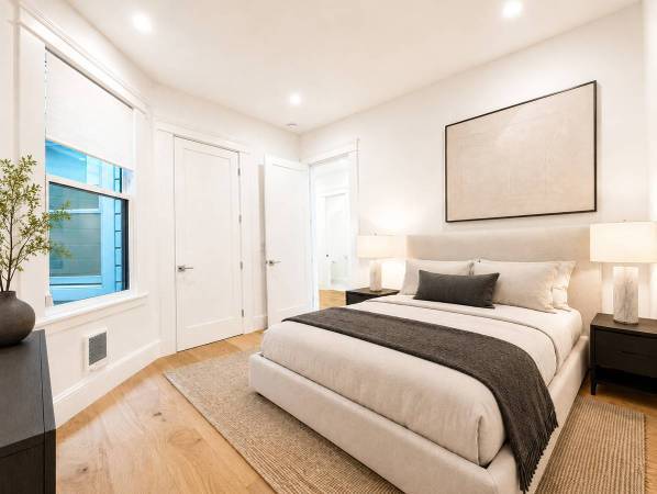 2BR/2BA Apartment · San Francisco photo 5