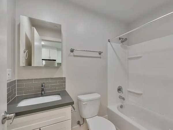 1BR/1BA Apartment · Hayward photo 4