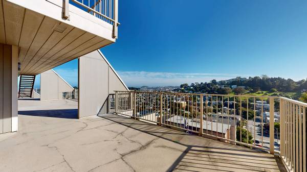 2031-2037 Castro St San Francisco, CA 94131 photo 4