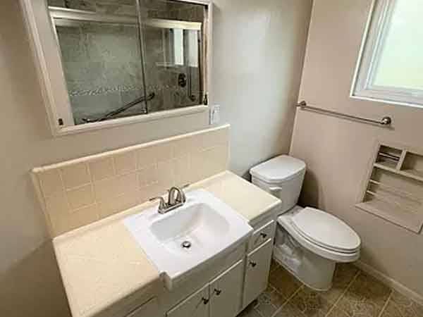 1BR/1BA Apartment · Pacifica photo 5