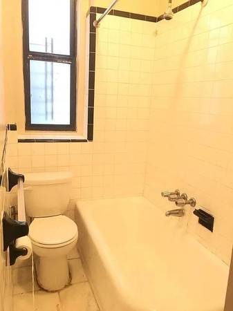 2BR/1BA Apartment · San Francisco photo 4