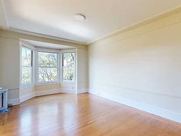 2BR/1BA Apartment · Capitola photo 3