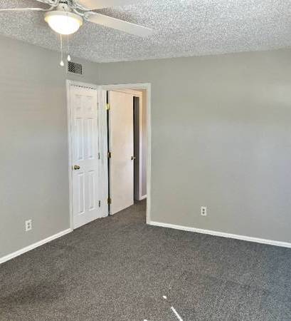 2BR/1BA Apartment · Alameda photo 3