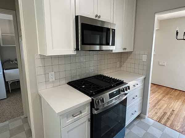 1BR/1BA Apartment · Capitola photo 4