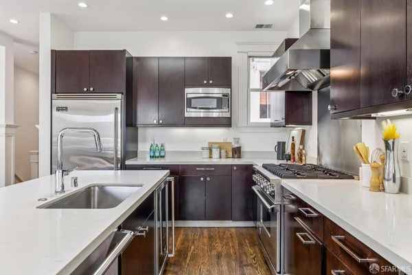 1BR/1BA Apartment · San Francisco photo 2