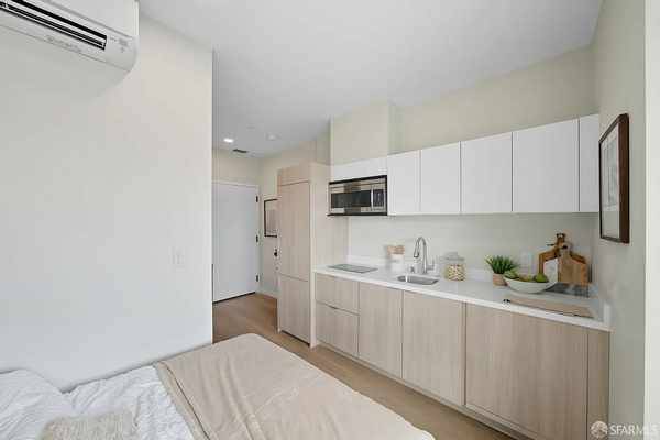 1BR/1BA Apartment · San Francisco photo 3