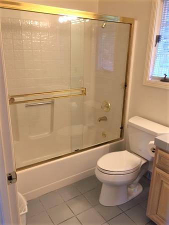 1BR/1BA Apartment · Pebble Beach photo 5