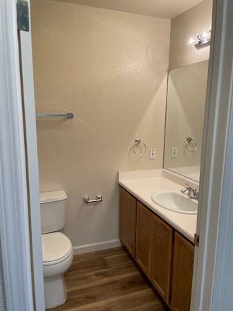 1BR/1BA Apartment on Kettner Blvd · San Diego photo 3