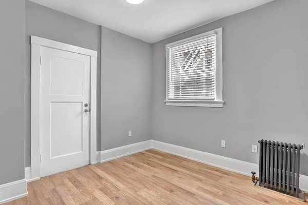 2BR/1BA Apartment · San Francisco photo 3