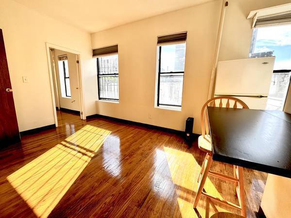 1BR/1BA Apartment · New York photo 2