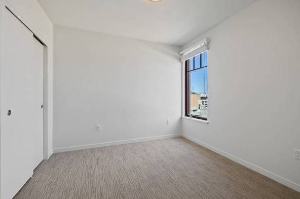 2BR/1BA Apartment · San Francisco photo 3