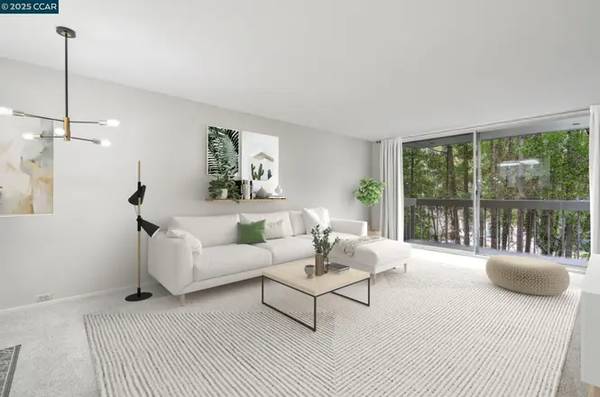 1BR/1BA Condo on Kingston Ave · Oakland photo 2