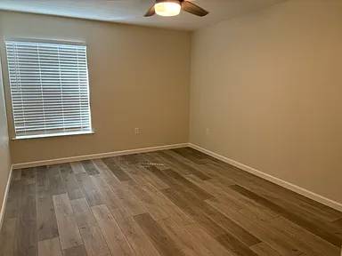 2BR/1BA Apartment on Madera Ave · Menlo Park photo 5