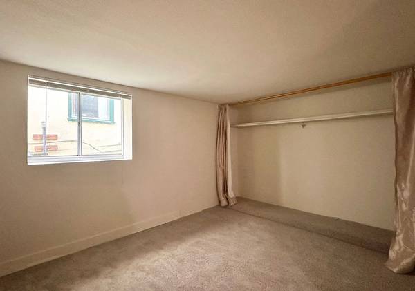 1BR/1BA Apartment on Nicholl Ave · Richmond photo 3