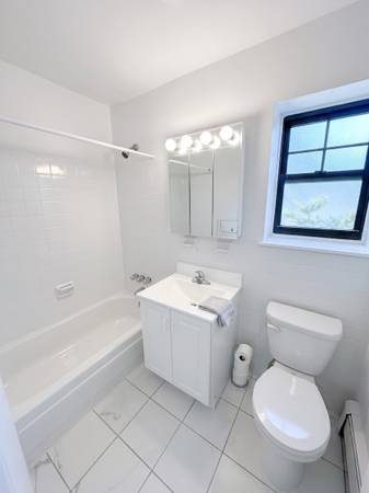 1BR/1BA Single Family House on San Pablo Ave · Richmond