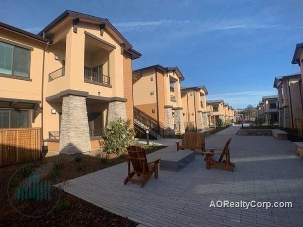 Hopper Lane Apartments photo 4