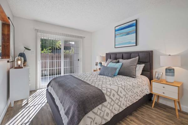 Apartments on Hesperian Blvd · Hayward photo 5