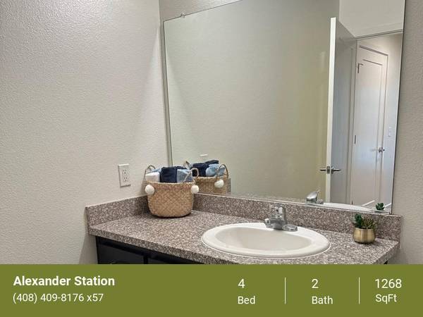 Apartments on East 10th Street · Gilroy photo 3