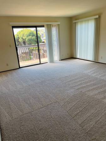 2BR/1BA Apartment on Capitola Ave · Capitola photo 2