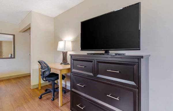 1BR/1BA Other on Orleans Dr · Sunnyvale photo 2
