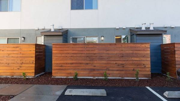 1BR/1BA Apartment · Fairfield photo 5