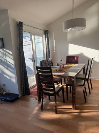 3BR/2BA Condo · San Rafael photo 3