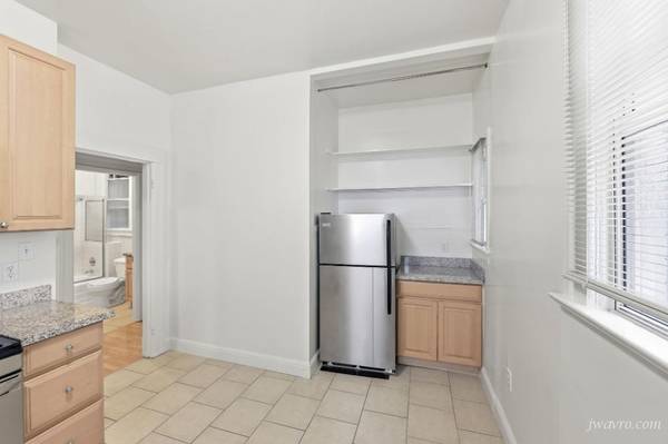 0BR/1BA Apartment · San Francisco photo 4