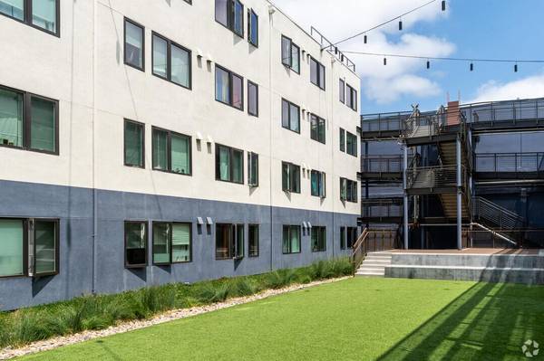 Apartments on Market Street · Oakland photo 5