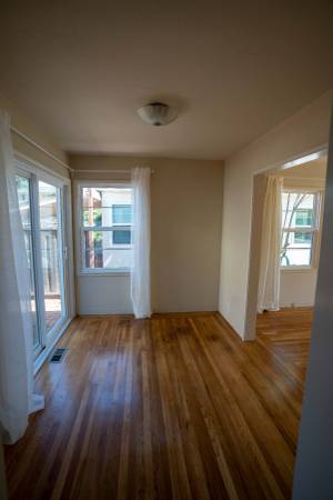 1BR/1BA Duplex · Menlo Park photo 5