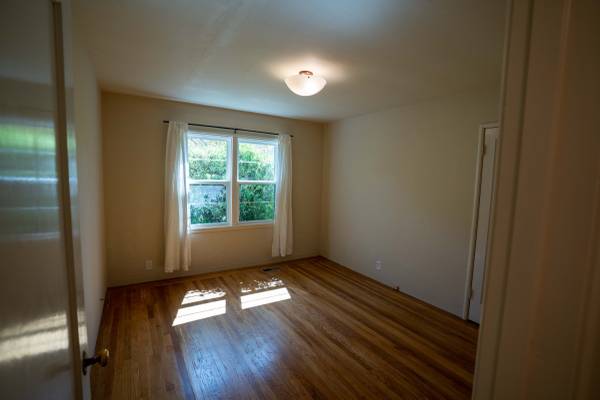 1BR/1BA Duplex · Menlo Park photo 4