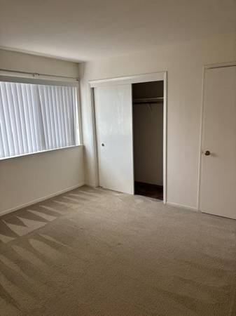 1BR/1BA Apartment on College Ave · Palo Alto photo 4