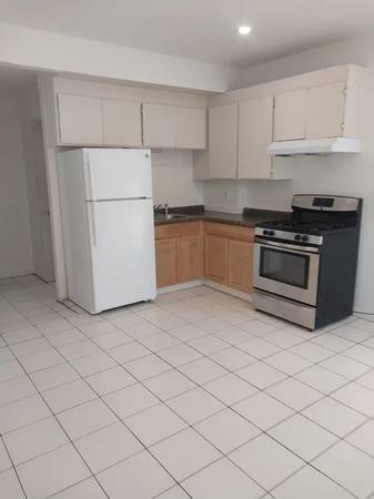 1BR/1BA Apartment on Raymond St · Santa Cruz photo 3
