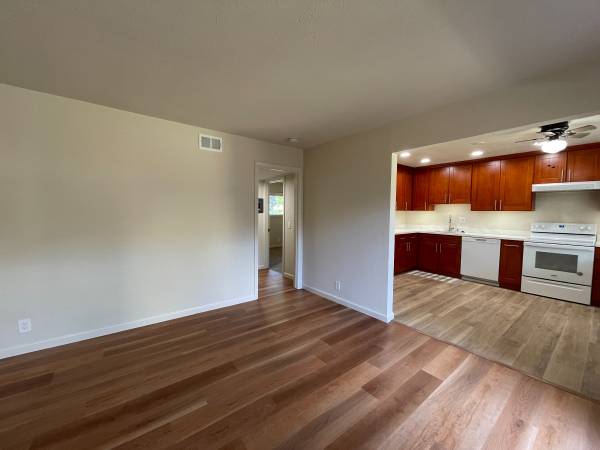 2BR/1BA Apartment · Santa Clara photo 5