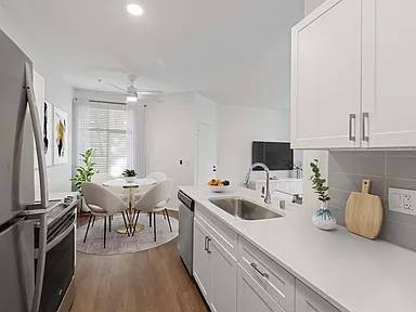Mission Pointe By Windsor photo 3