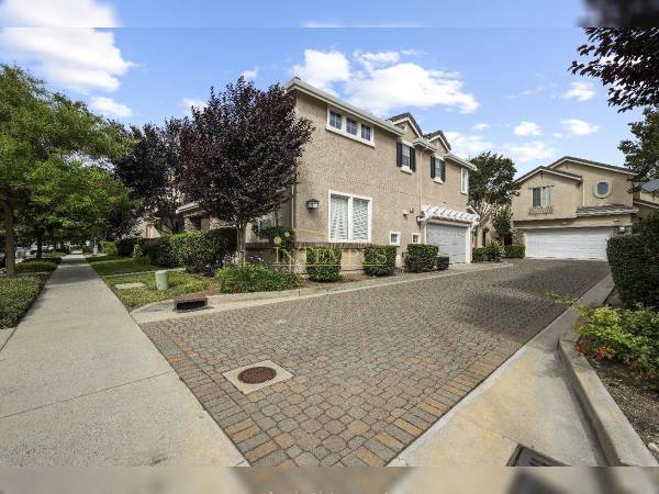 3BR/3BA Single Family House on Mckay Dr · San Jose photo 2