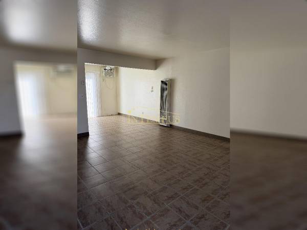 2BR/1BA Apartment on W 10th St Apt 5 · Gilroy photo 2