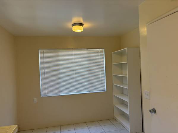 1BR/1BA Apartment · Stanford photo 4